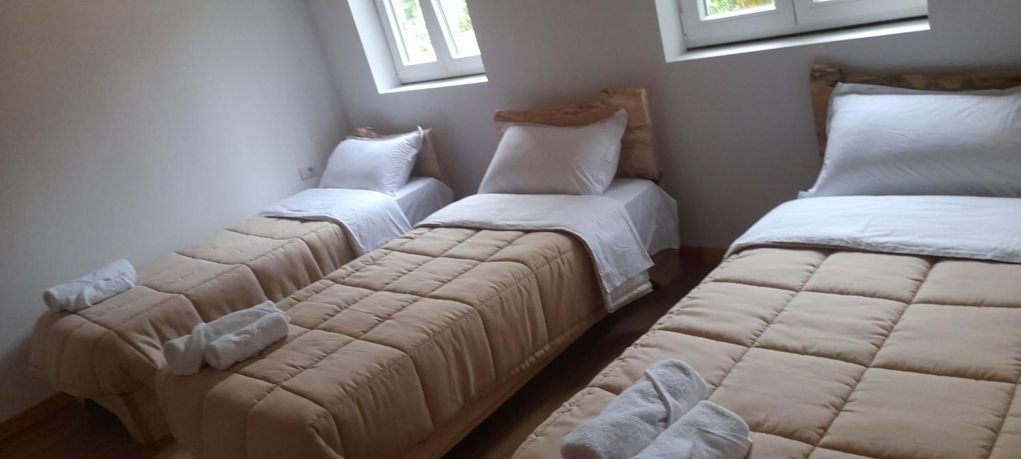 Guesthouse Dritan Tethorja Theth Quarto foto