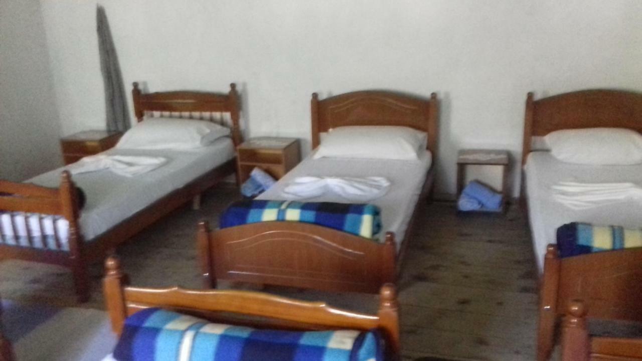 Guesthouse Dritan Tethorja Theth Exterior foto